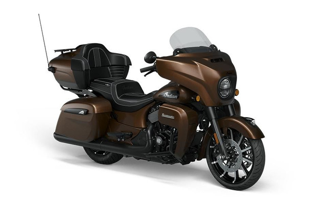 2023 INDIAN Roadmaster Dark Horse in Touring in Longueuil / South Shore