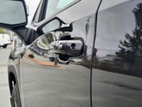 Engine: 5.3L 8cyl. L/100Km City: 0.0 L/100Km Hwy: 0.0 Safety Equipment Airbags, Dual-stage frontal a... (image 8)