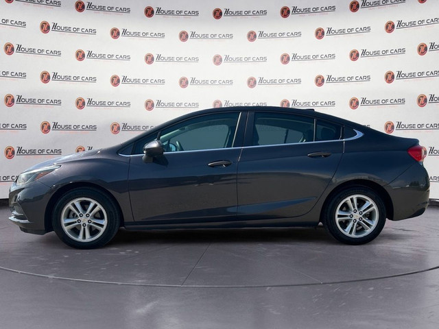 2017 Chevrolet Cruze LT / Heated Seats / Back up Camera / Blueto in Cars & Trucks in Calgary - Image 2