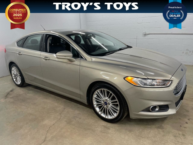 2016 Ford Fusion SE in Cars & Trucks in Guelph