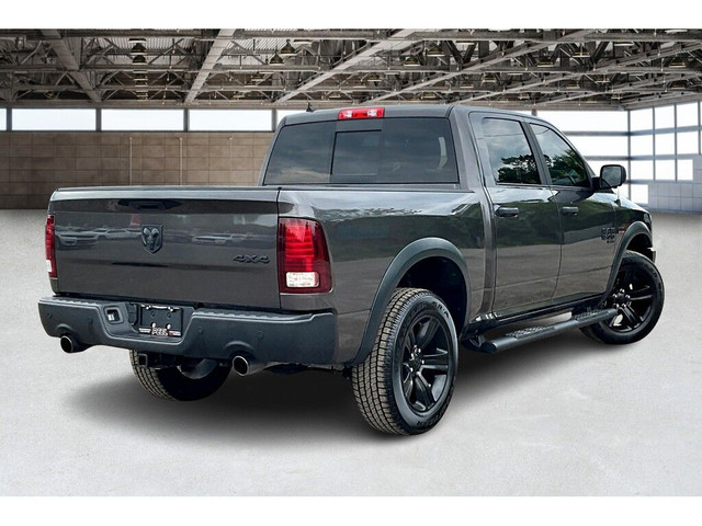 2022 Ram 1500 Classic Warlock Crew V8 | Sunroof | Steps | 4X4 in Cars & Trucks in Mississauga / Peel Region - Image 2