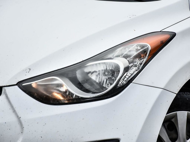2011 Hyundai Elantra GL AS: IS in Cars & Trucks in Oakville / Halton Region - Image 4