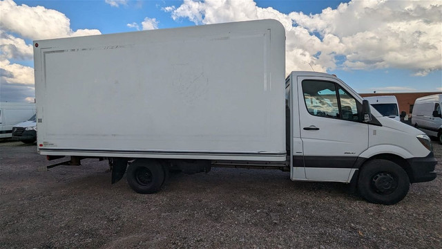 2014 Mercedes-Benz Sprinter Cab Chassis 16 FT CUBE VAN 3500XD in Cars & Trucks in Mississauga / Peel Region - Image 2