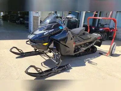 RENEGADE ADRENALINE RUSH WITH THE SKI-DOO RENEGADE PAYMENTS ONLY $123 BI-WEEKLY OAC!! APPLY TODAY! T...