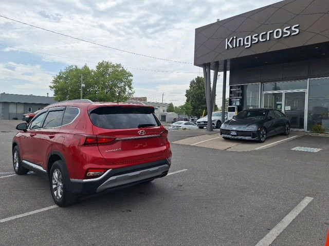 2020 Hyundai Santa Fe Essential 2.4 w/Safety Package Essenti... in Cars & Trucks in City of Toronto - Image 3