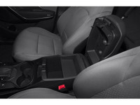 The 2015 Hyundai Santa Fe Sport Limited is a well-equipped, five-passenger compact SUV that emphasiz... (image 9)
