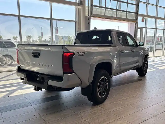 2025 Toyota Tacoma Sport | 6ft Truck Bed | Wireless Charging dans Autos et camions dans Ville d’Edmonton - Image 11