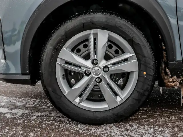 2025 Nissan Kicks Play S WATERLOO SUMMER BLOWOUT! dans Autos et camions dans Kitchener / Waterloo - Image 7