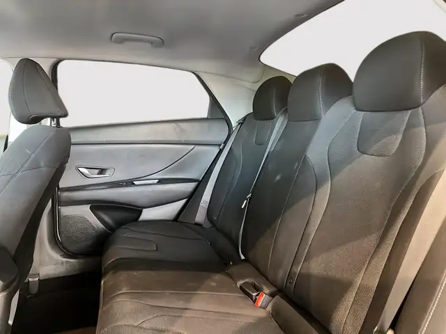 2024 Hyundai Elantra Preferred IVT Warranty until 2029 or 100,0063838164495875123