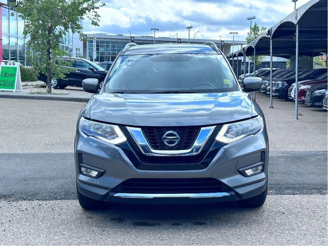 2018 Nissan Rogue SV in Cars & Trucks in Calgary - Image 2