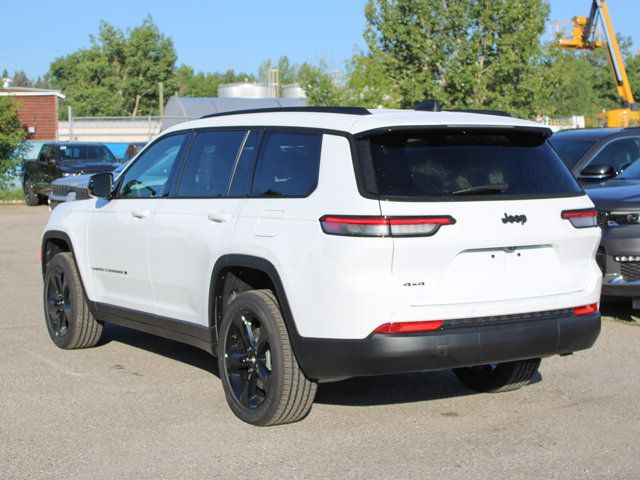 2025 Jeep Grand Cherokee L Altitude 4x4, Sunroof in Cars & Trucks in Calgary - Image 3