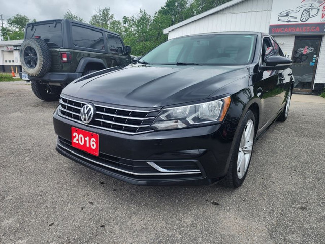 2016 VOLKSWAGEN PASSAT TSI TSI in Cars & Trucks in Barrie - Image 4