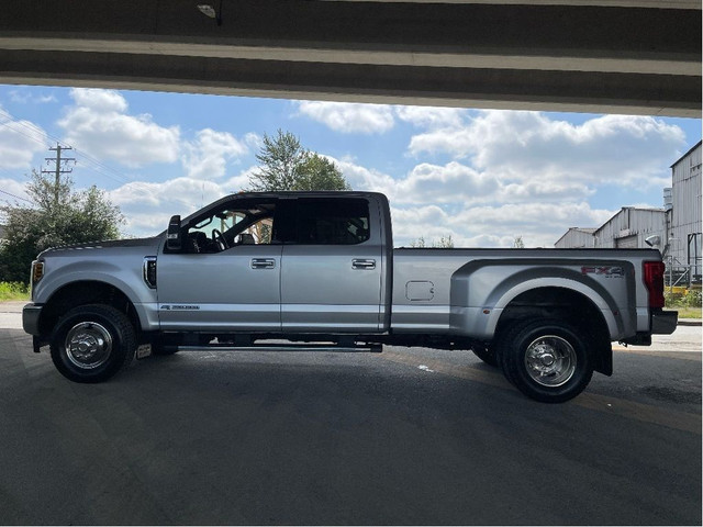 2018 Ford F-350 FX4 LB DRW 4WD DIESEL PWR HEAT SEATS 5TH PKG TON in Cars & Trucks in Delta/Surrey/Langley - Image 4