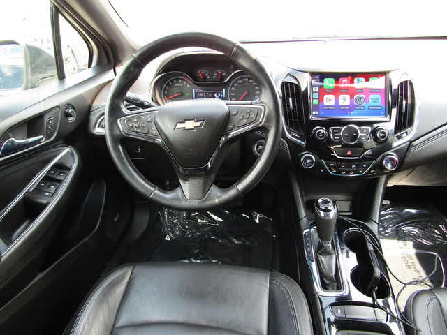 2017 Chevrolet Cruze HB 1.4L Premier/B.S.A/B.CAM/ROOF/LEATHER/R. in Cars & Trucks in Calgary - Image 2