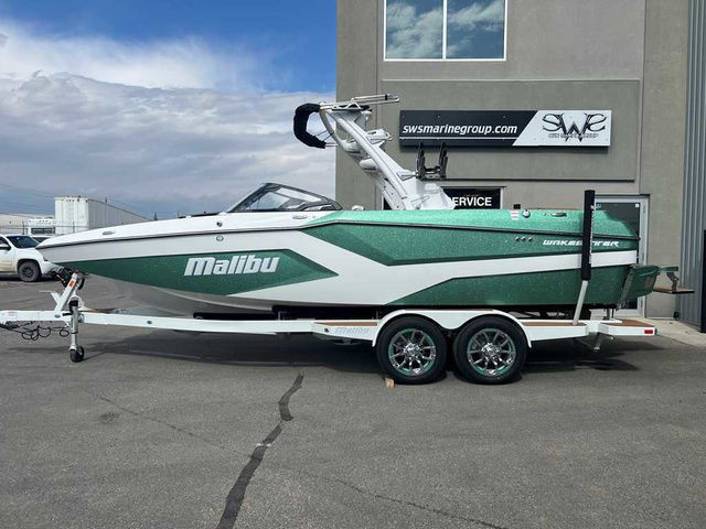2024 Malibu Boats Wakesetter 23 MXZ in Powerboats & Motorboats in Edmonton