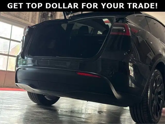 2021 Tesla Model Y Long Range in Cars & Trucks in Markham / York Region - Image 36