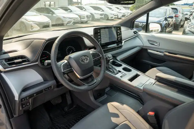 2024 Toyota Sienna XSE AWD in Cars & Trucks in Edmonton - Image 18