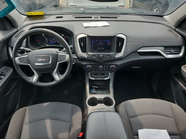 2022 GMC Terrain SLE SLE! 67,000KM! BLACK! OFF 1 OWNER LEASE! in Cars & Trucks in Belleville - Image 2