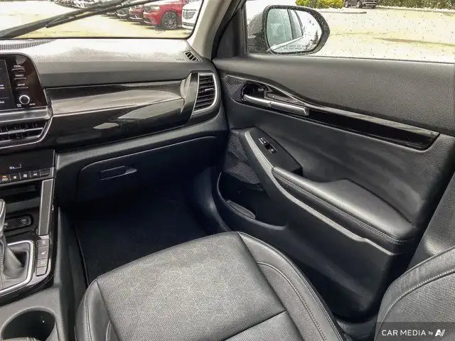 2024 Kia Seltos EX | Accident Free Carfax | in Cars & Trucks in Edmonton - Image 30