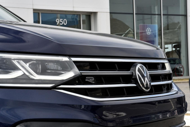 Volkswagen Tiguan Highline R-Line 4MOTION 2023 à vendre dans Autos et camions  à Saint-Jean-sur-Richelieu - Image 3