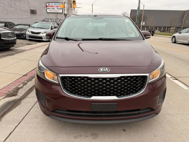 2017 Kia Sedona 4DR WGN LX+ in Cars & Trucks in Hamilton