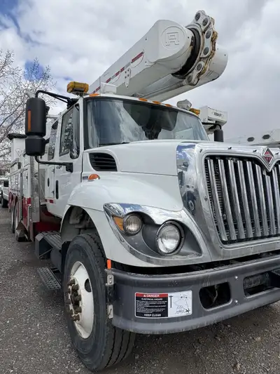 AMVIC Licensed Business Engine Make International Engine Model MaxxForce 10 Engine HP 350 Trans Make...