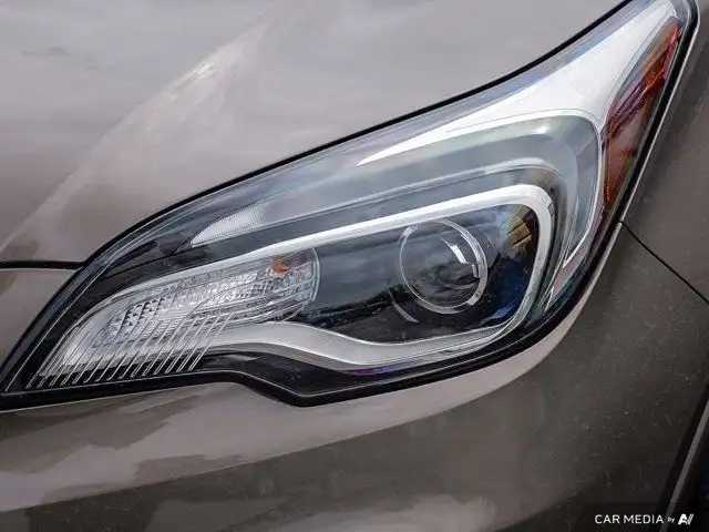 2017 Buick Envision Essence | Low KMS | Accident Free dans Autos et camions dans Région de Windsor - Image 11