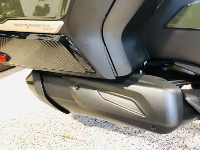 2023 Can-Am Spyder SE6 RT S-T-S in Street, Cruisers & Choppers in Ottawa - Image 12