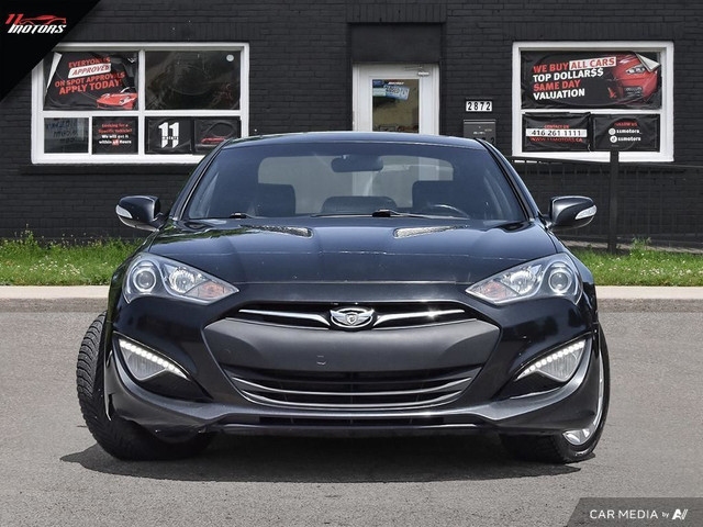 2015 Hyundai Genesis 2dr V6 Auto Premium | 3.8 | NO ACCIDENTS in Cars & Trucks in City of Toronto - Image 2