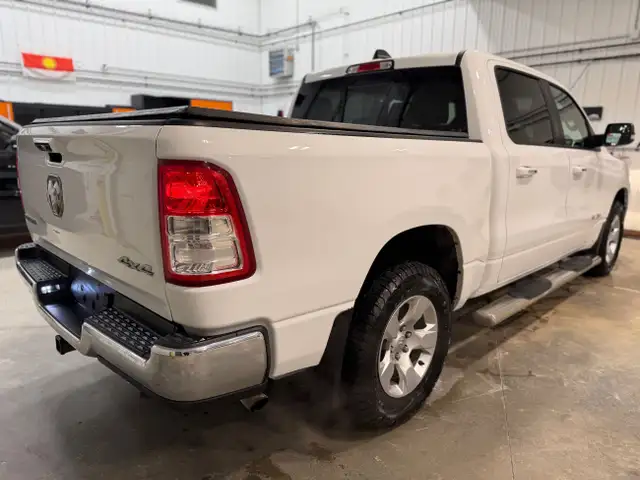 2019 RAM 1500 BIG HORN 4X4 CREW CAB *SAFETIED* *CLEAN TITLE* in Cars & Trucks in Winnipeg - Image 20