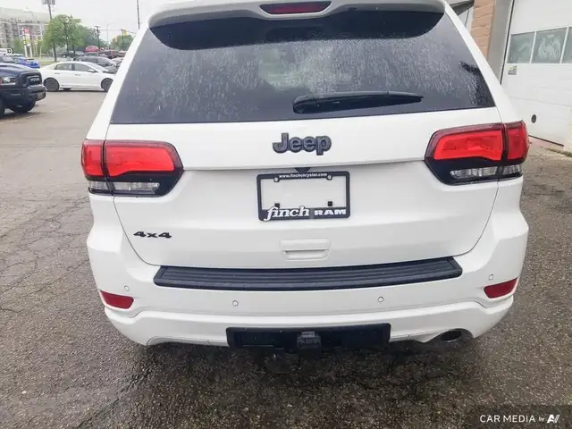 2021 Jeep Grand Cherokee Laredo ALTITUDE | SUNROOF | PROTECH... in Cars & Trucks in London - Image 10
