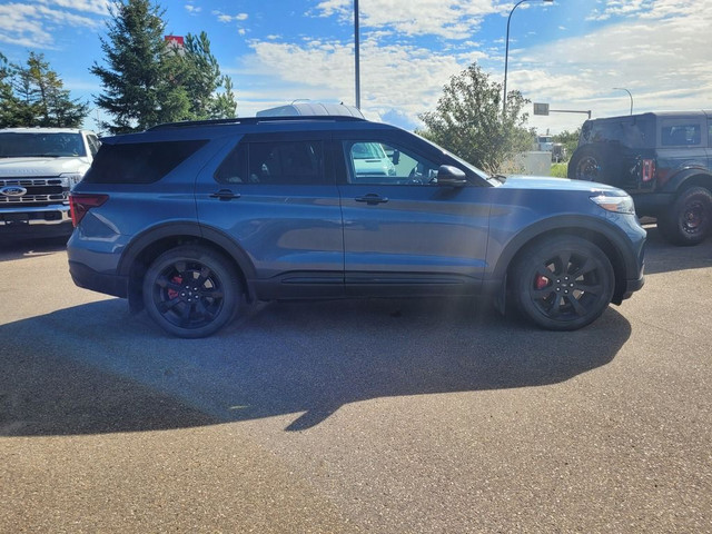 2020 Ford Explorer in Cars & Trucks in Strathcona County - Image 4