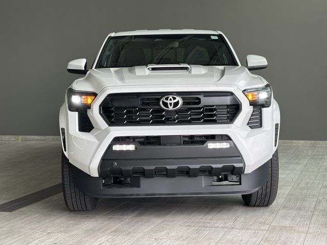 2025 Toyota Tacoma TRD Sport | 6ft Truck Bed | Heated Seats in Cars & Trucks in Edmonton - Image 4