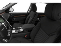 Our Diesel driven 2018 Land Rover Discovery HSE 4WD blends form, function, and finesse with a fantas... (image 5)
