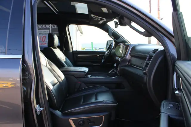 2019 RAM 1500 dans Autos et camions dans Région d’Oakville/Halton - Image 12