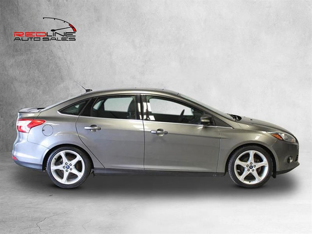 2014 Ford Focus Sedan Titanium in Cars & Trucks in London