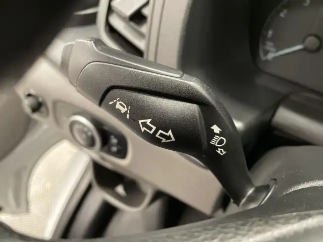 2021 Ford Transit Passenger Wagon in Cars & Trucks in Calgary - Image 21