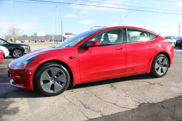 2022 Tesla Model 3 in Cars & Trucks in Oakville / Halton Region - Image 3