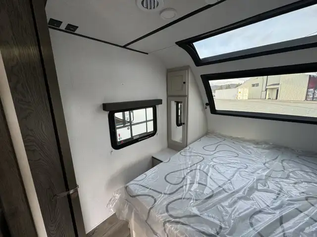2024 Coachmen Northern Spirit in Travel Trailers & Campers in Terrace - Image 14