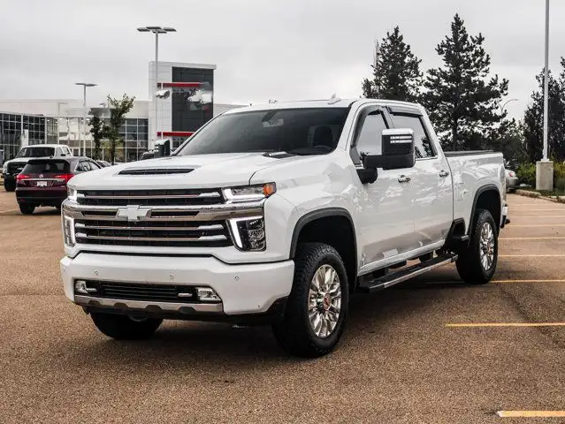 2022 Chevrolet Silverado 3500HD High Country Z71 in Cars & Trucks in Strathcona County - Image 5