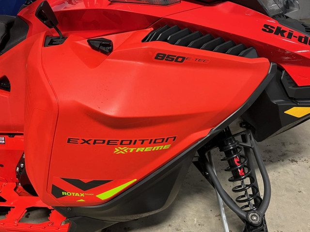 2021 Ski-Doo EXPEDITION XTREME 850 in Snowmobiles in Québec City - Image 4
