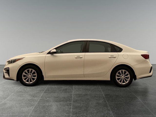 2019 Kia Forte LX in Cars & Trucks in Calgary - Image 2