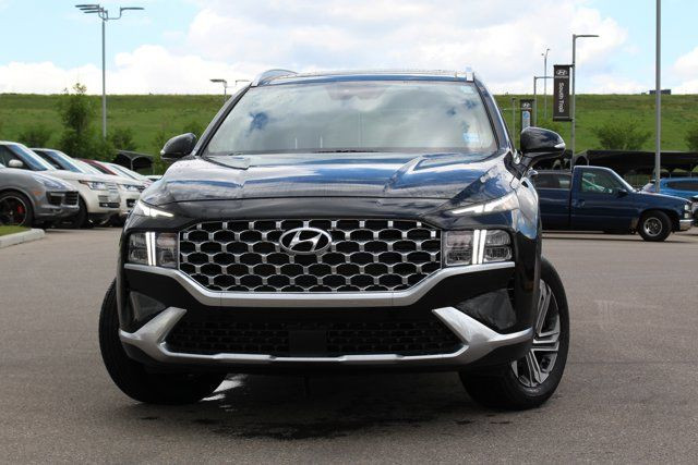 2022 Hyundai Santa Fe Preferred in Cars & Trucks in Calgary