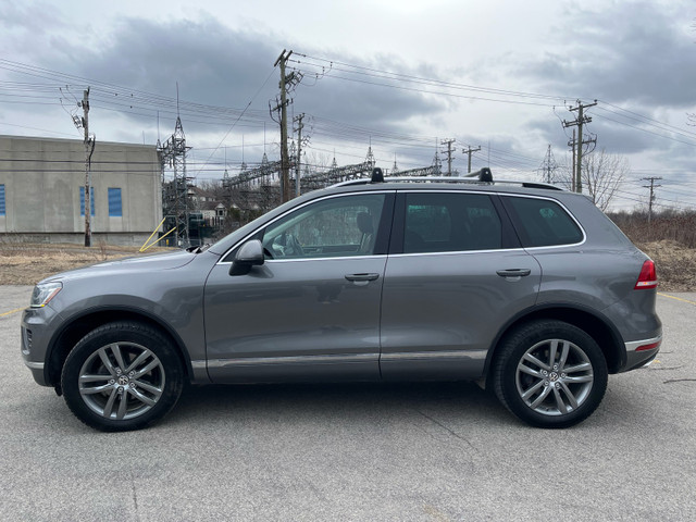 2015 Volkswagen Touareg Highline in Cars & Trucks in Laval / North Shore