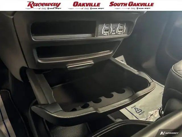 2025 Chrysler Pacifica Select in Cars & Trucks in Mississauga / Peel Region - Image 30
