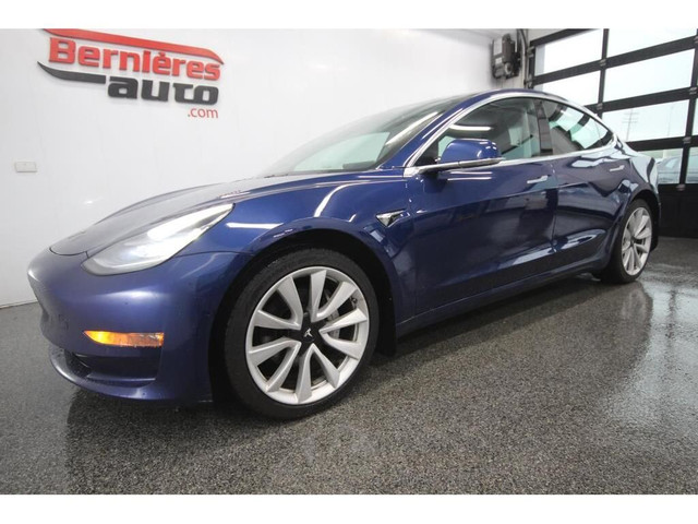 2019 Tesla Model 3 LONG RANGE / AWD / DUAL MOTOR in Cars & Trucks in Lévis - Image 3