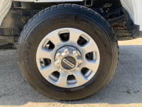 Super Duty F-350 SRW XLT 4WD Crew Cab 8' Box, 18" Aluminum Wheels, 6.7L V8 Turbo Diesel Engine, 10-S... (image 8)