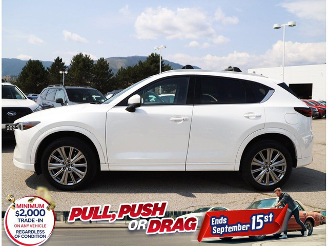 2022 Mazda CX-5 Signature AWD - No Accidents / BC Vehicle in Cars & Trucks in Penticton - Image 2