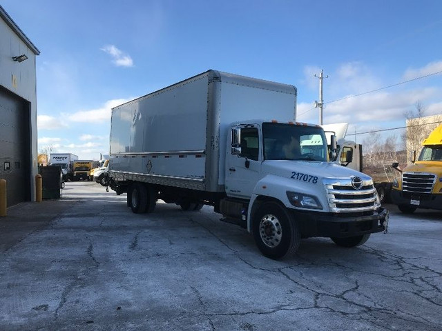 2019 Hino Truck 338 DURAPLAT in Heavy Trucks in City of Montréal