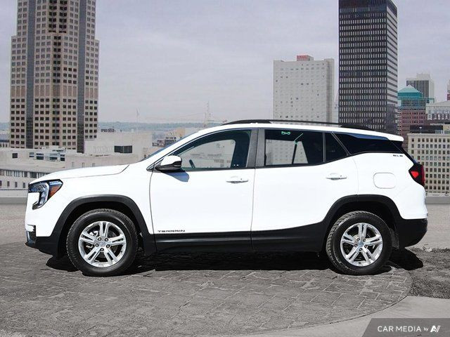 2022 GMC Terrain SLE AWD | No Accidents in Cars & Trucks in Calgary - Image 3